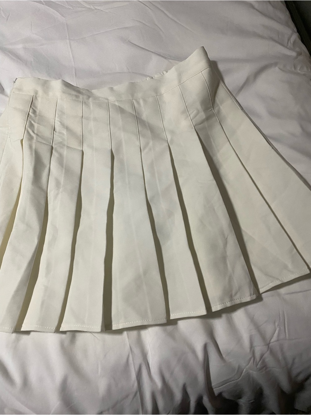 Pleated White Mini Skirt